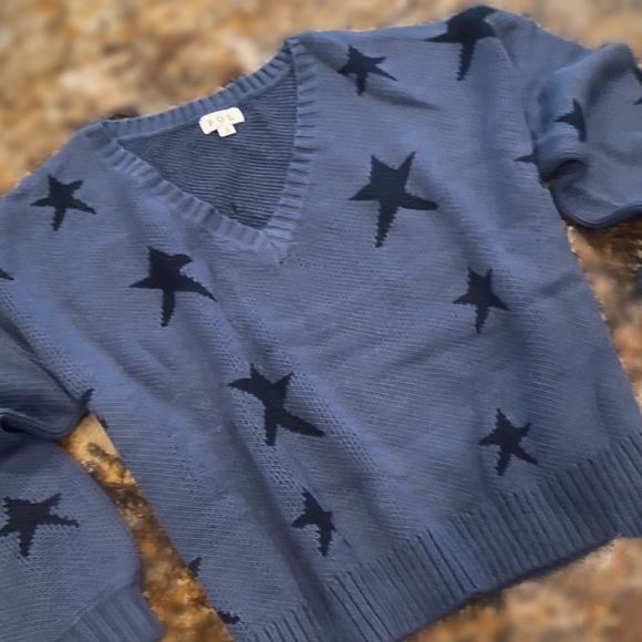 STAR GAZER Printed Sweater - Picture 14 of 16
